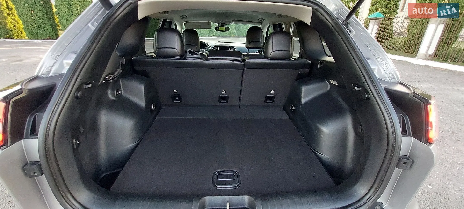 2019 Jeep Cherokee - мініатюра 30