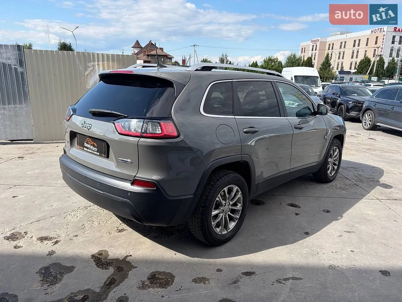 2019 Jeep Cherokee - мініатюра 5