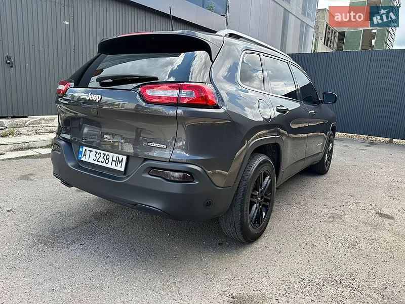 Jeep Cherokee