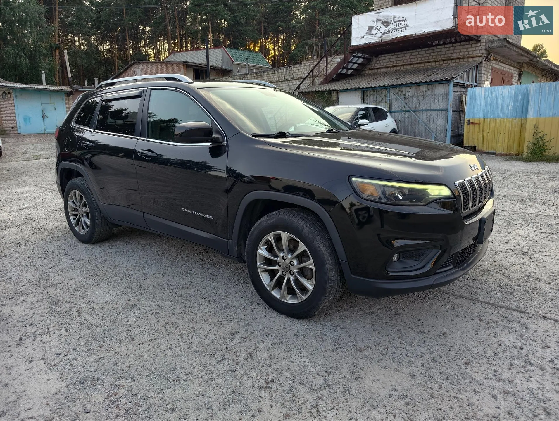 2019 Jeep Cherokee - мініатюра 8