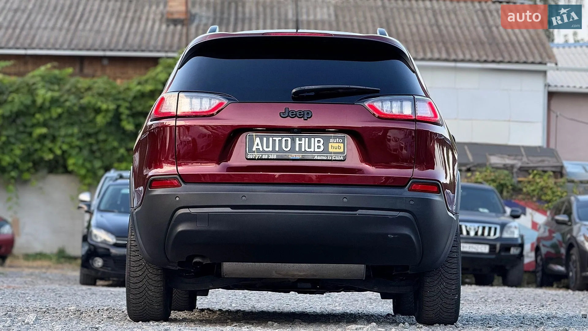 2020 Jeep Cherokee - мініатюра 11