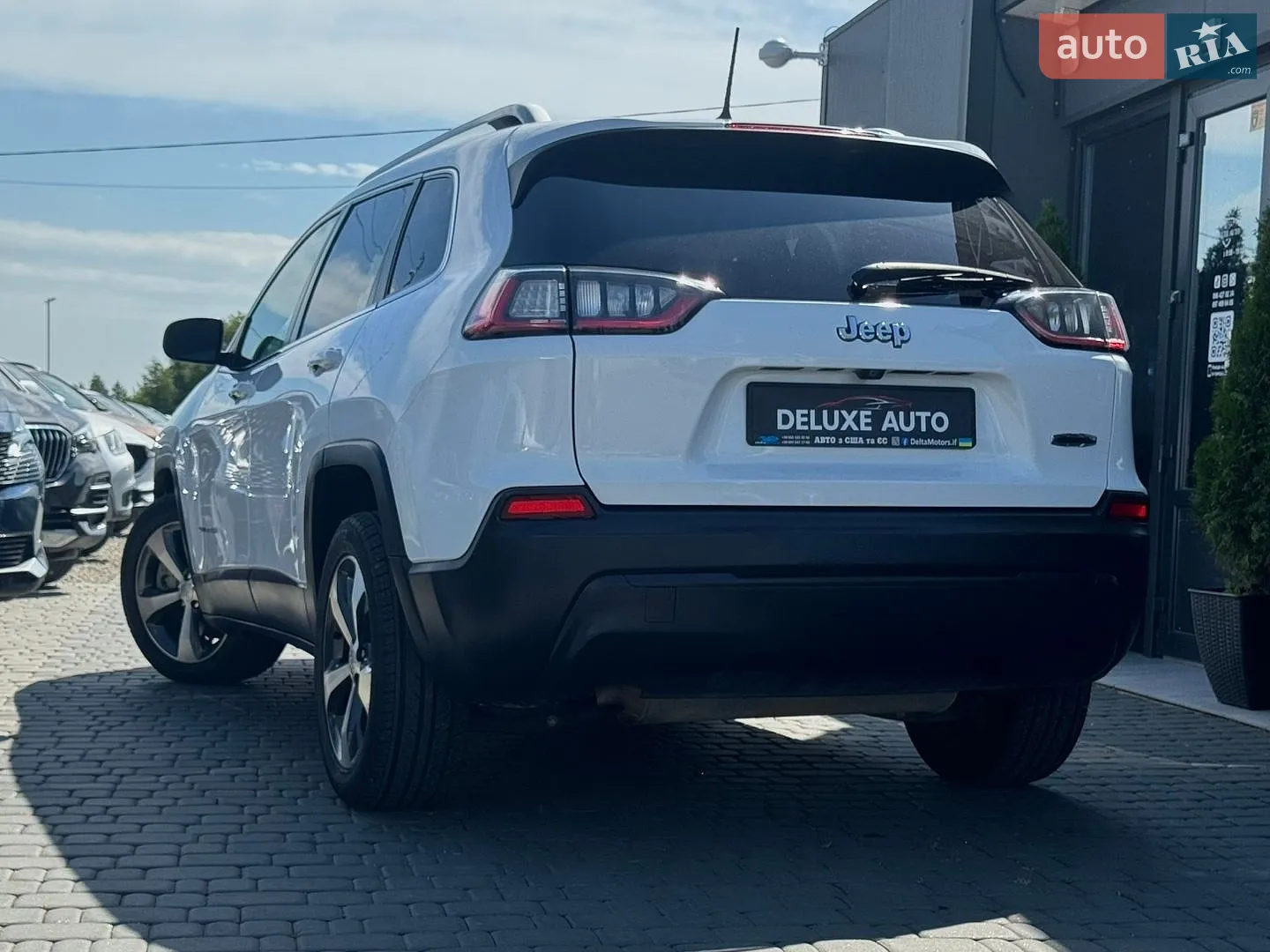 2018 Jeep Cherokee - мініатюра 8