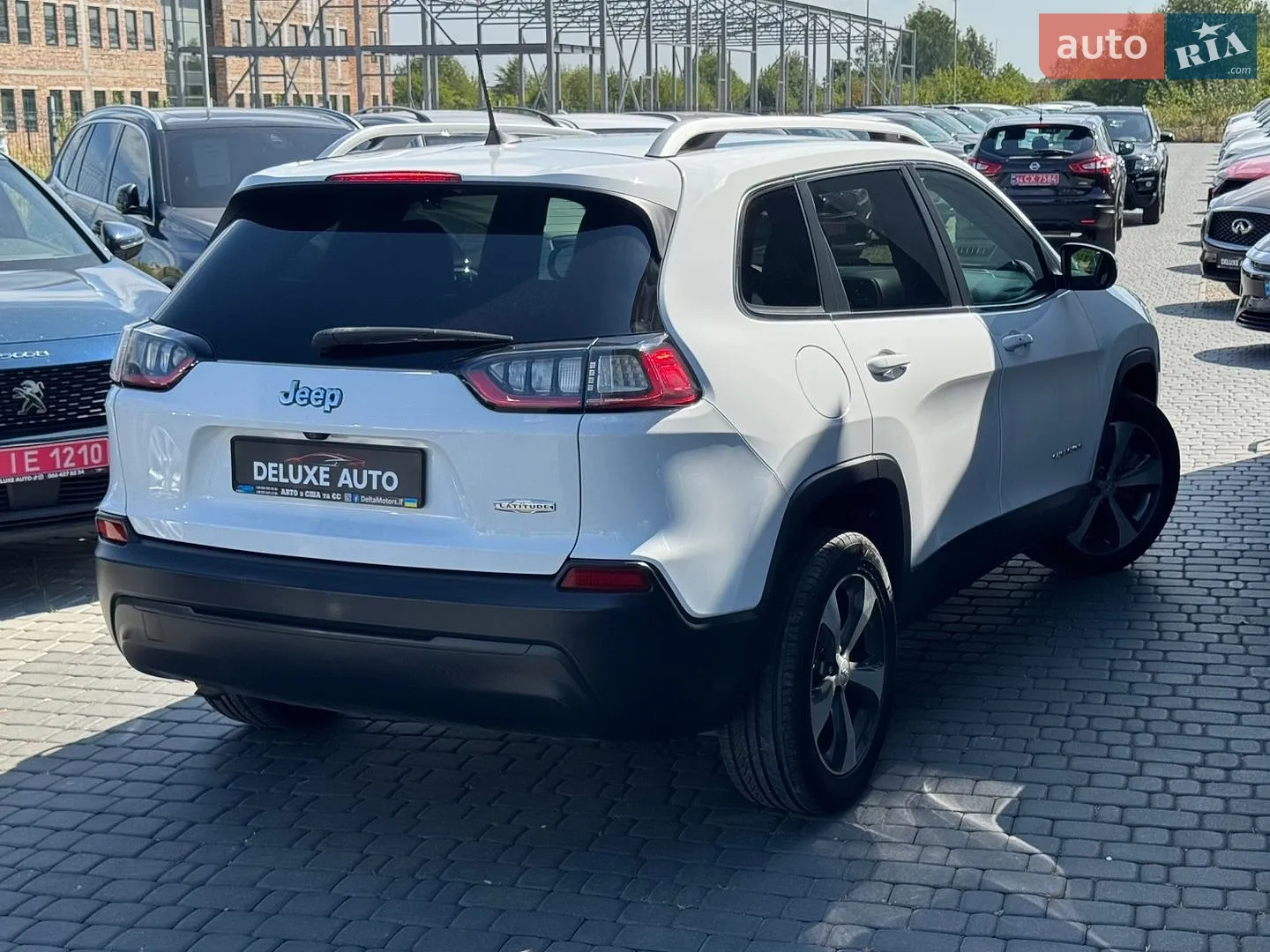2018 Jeep Cherokee - мініатюра 3