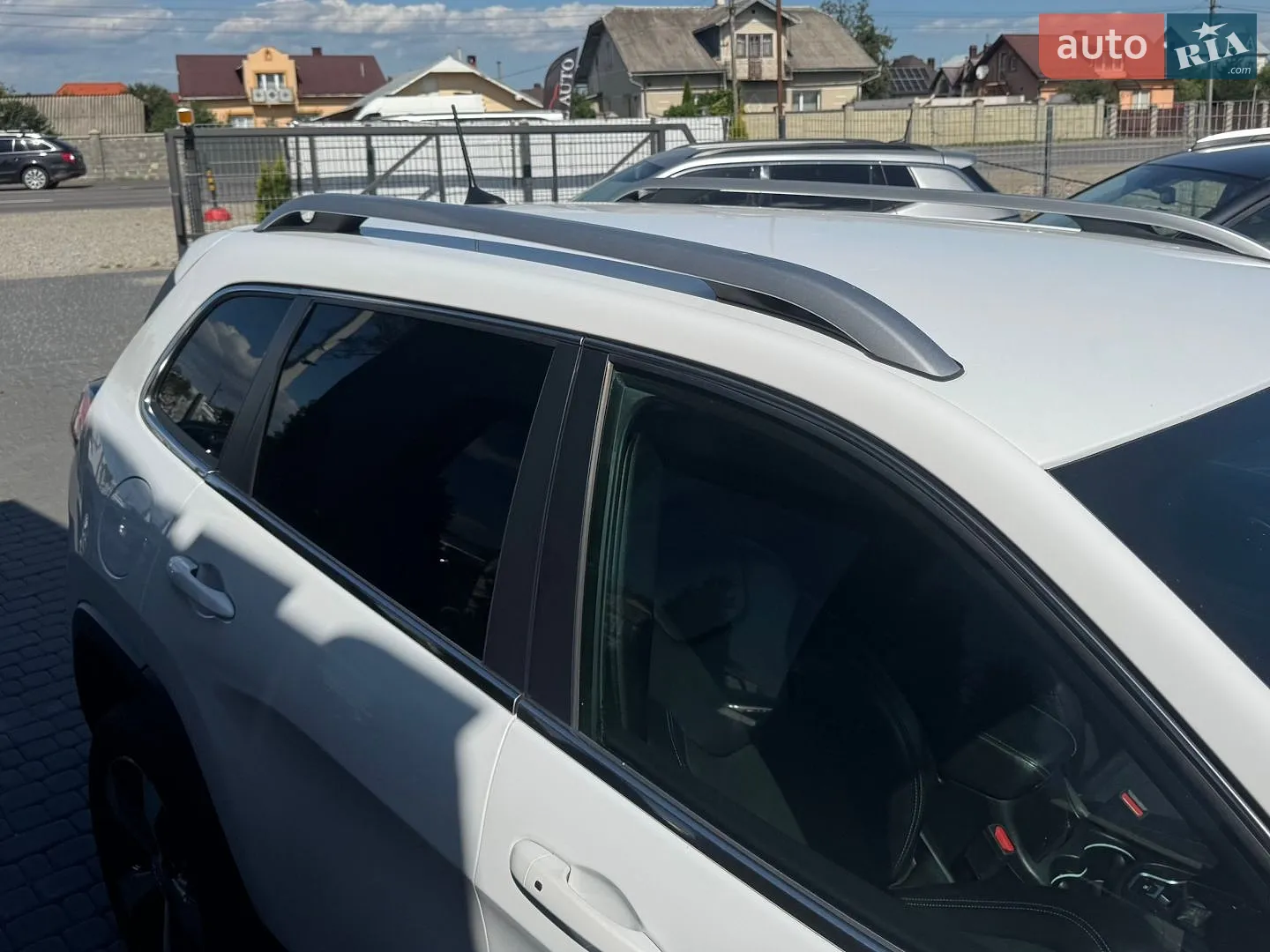 2018 Jeep Cherokee - мініатюра 14