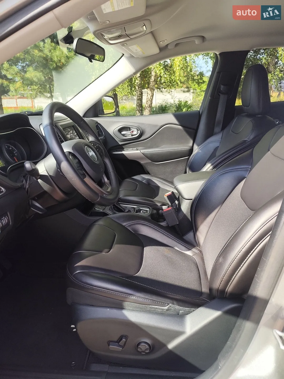 2018 Jeep Cherokee - мініатюра 9