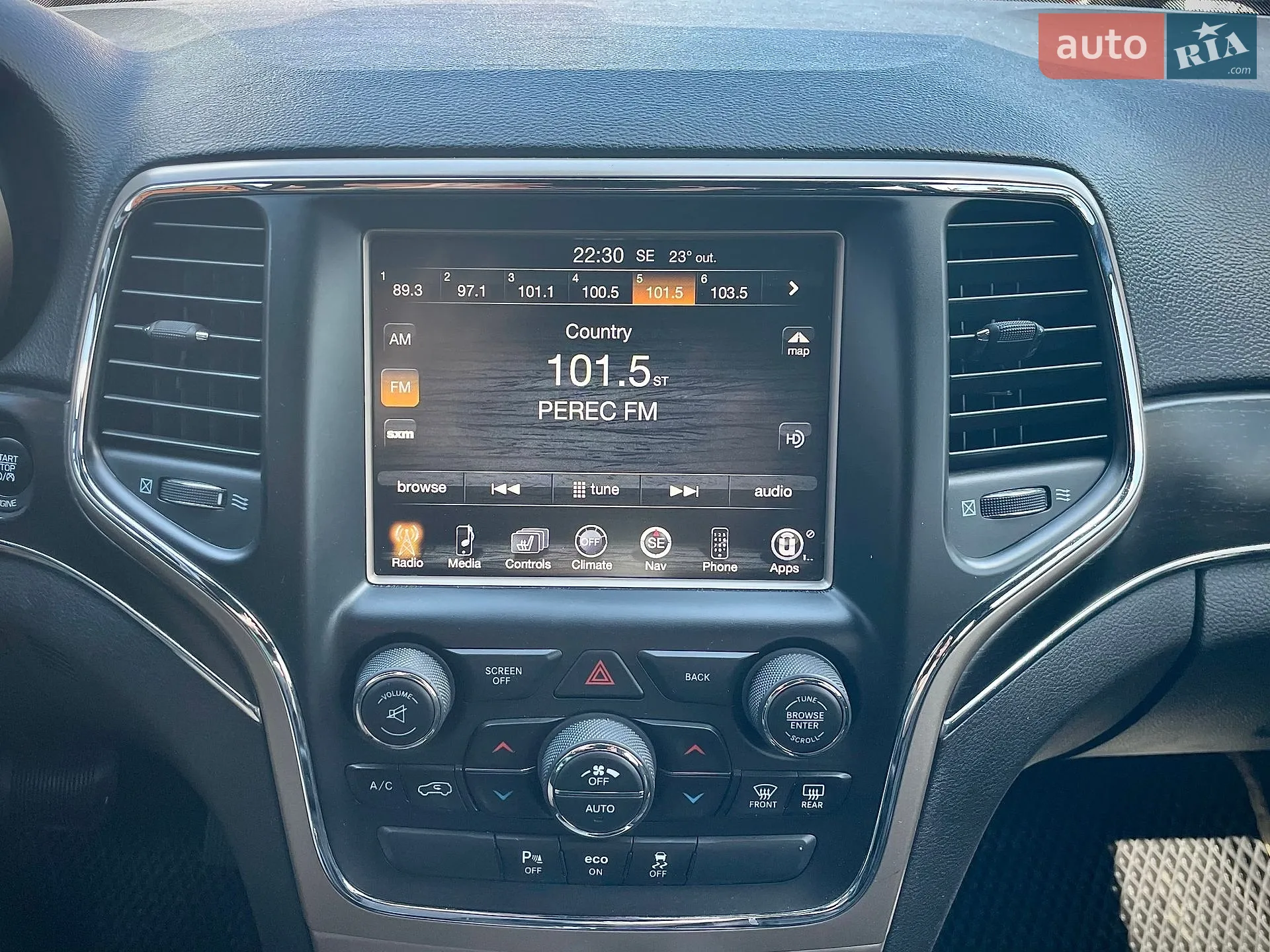 2013 Jeep Grand Cherokee - мініатюра 15