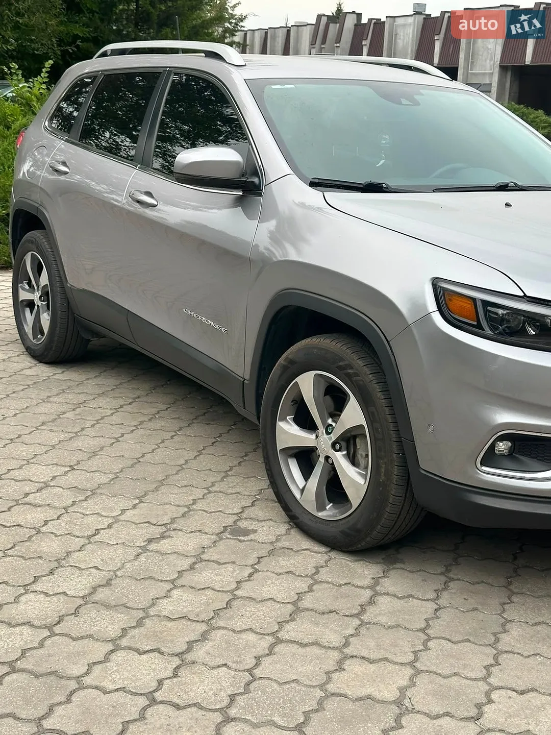 2018 Jeep Cherokee - мініатюра 4