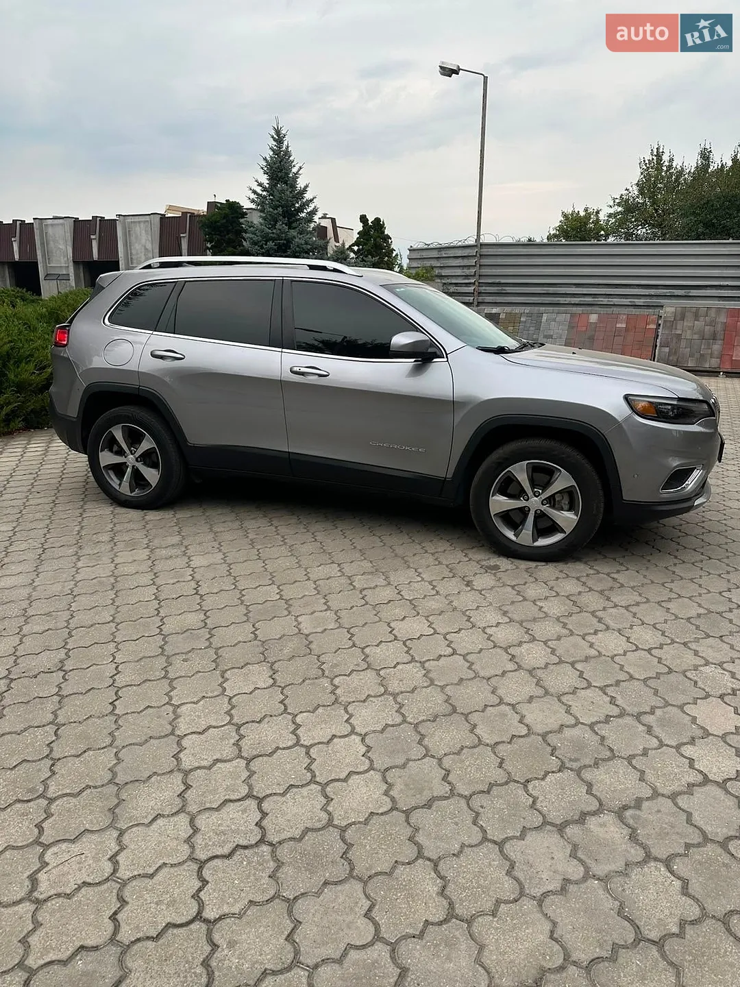 2018 Jeep Cherokee - мініатюра 6