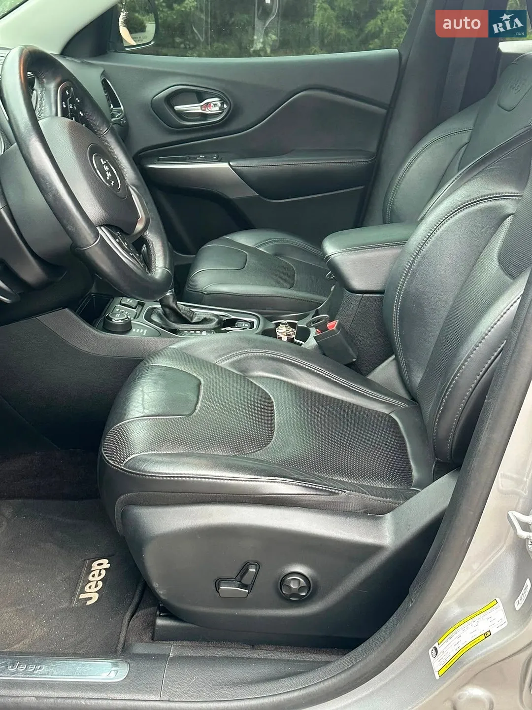 2018 Jeep Cherokee - мініатюра 9