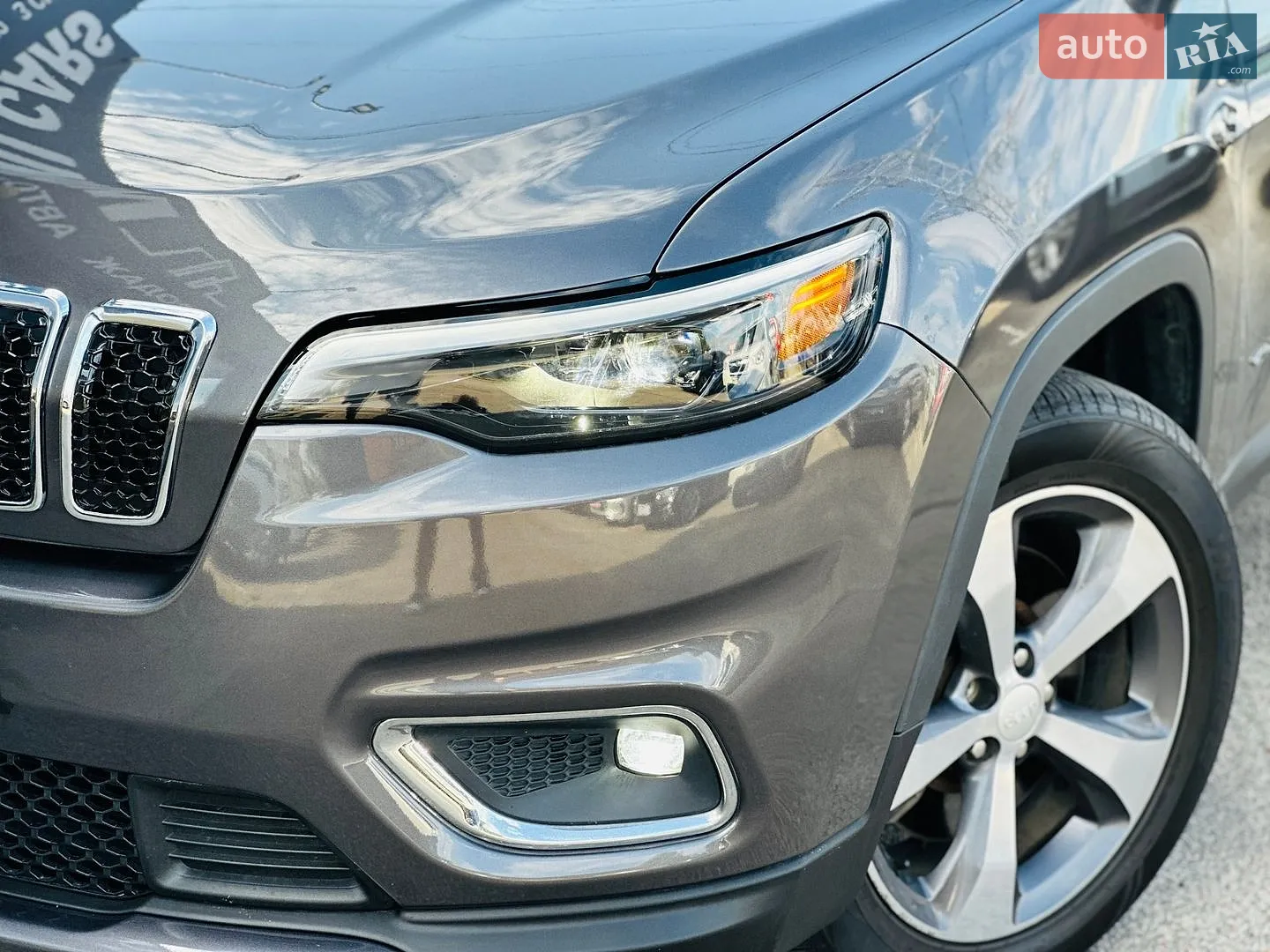 2019 Jeep Cherokee - мініатюра 6