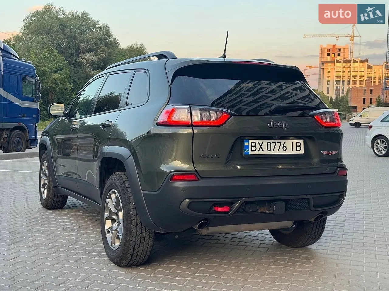 2021 Jeep Cherokee - мініатюра 6