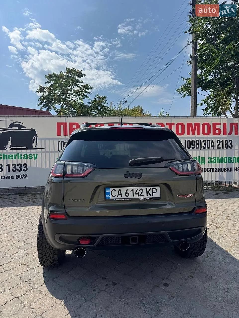 2020 Jeep Cherokee - мініатюра 4