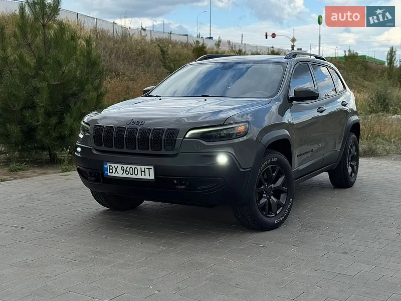 Jeep Cherokee