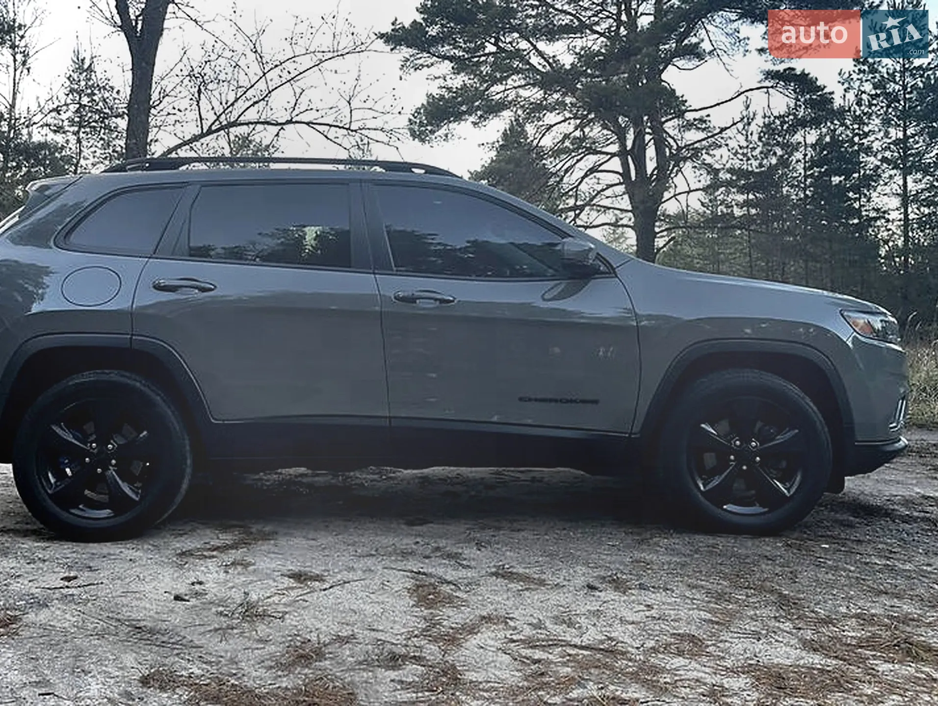 2019 Jeep Cherokee - мініатюра 5