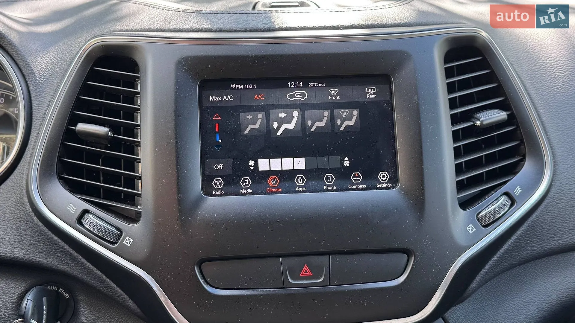 2020 Jeep Cherokee - мініатюра 18