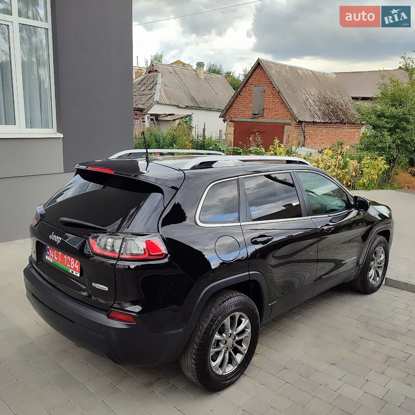 2019 Jeep Cherokee - мініатюра 9