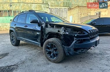 Внедорожник / Кроссовер Jeep Cherokee 2017 в Вараше