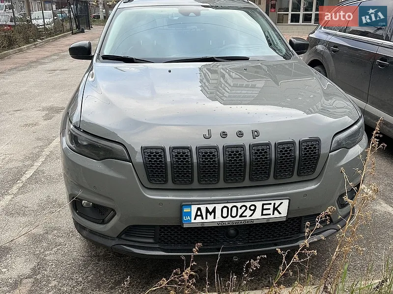 Jeep Cherokee