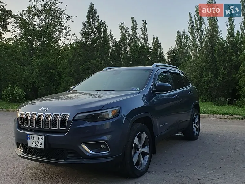Jeep Cherokee
