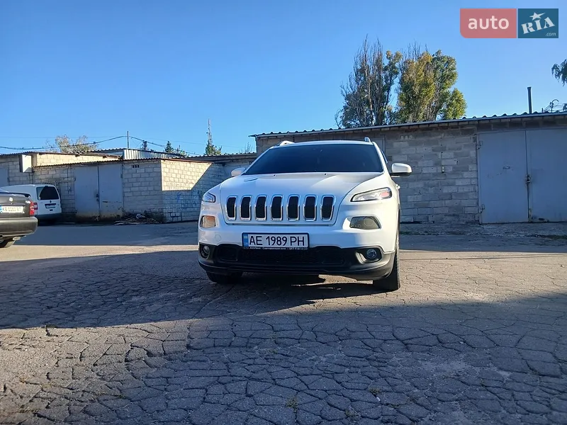 Jeep Cherokee