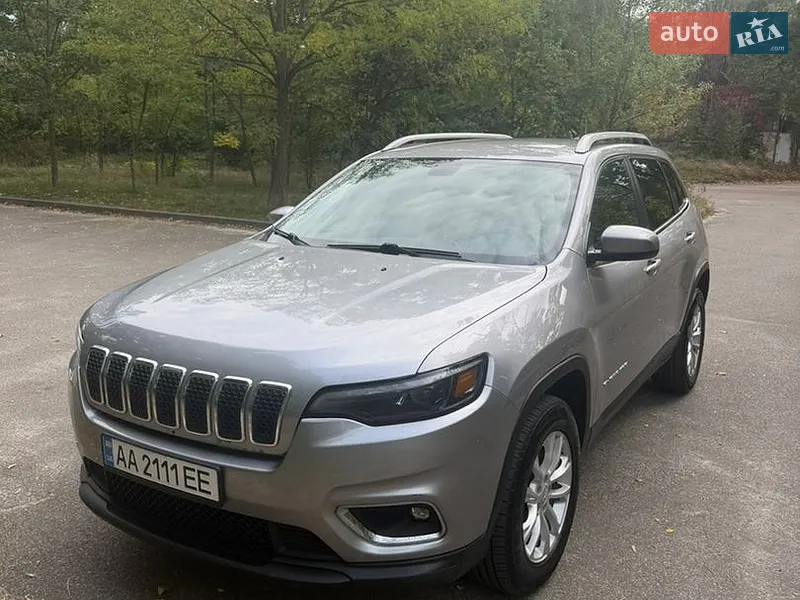 Jeep Cherokee
