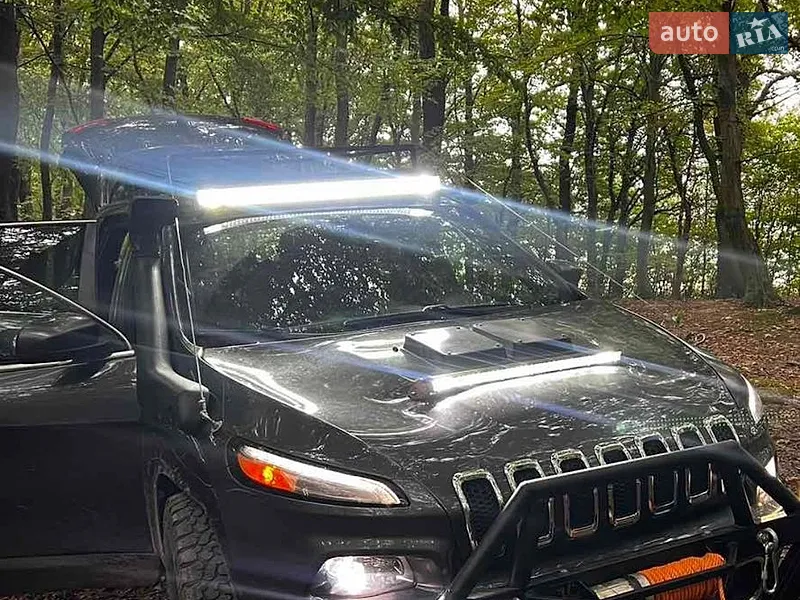 Jeep Cherokee