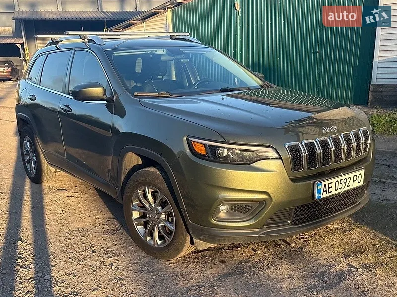 Jeep Cherokee