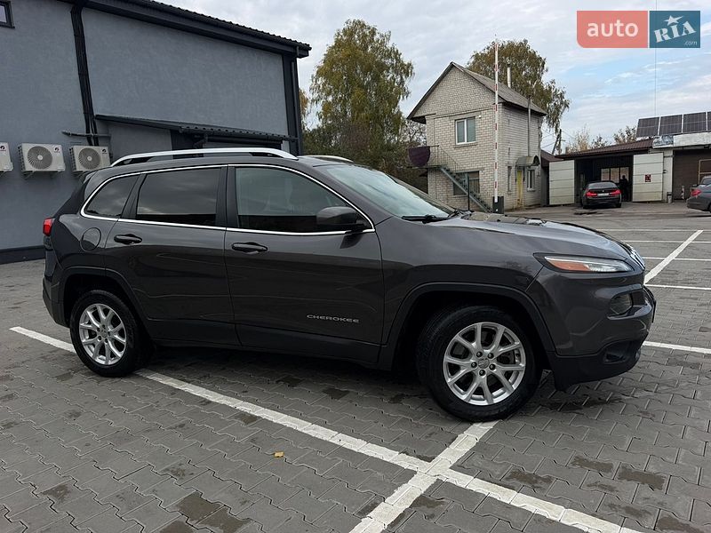 Внедорожник / Кроссовер Jeep Cherokee 2017 в Нежине фото 6 Внедорожник / Кроссовер Jeep Cherokee 2017 в Нежине