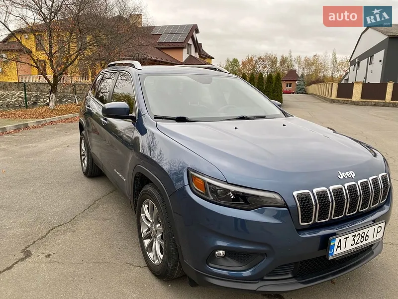 Jeep Cherokee