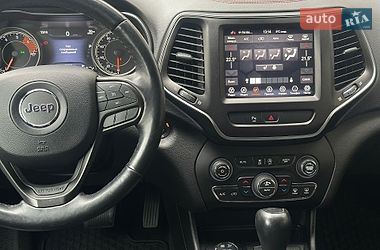 Внедорожник / Кроссовер Jeep Cherokee 2018 в Киеве