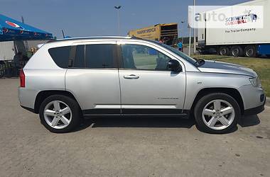 Внедорожник / Кроссовер Jeep Compass 2011 в Радивилове