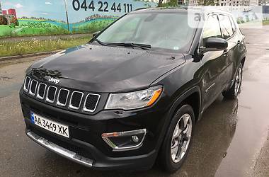 Внедорожник / Кроссовер Jeep Compass 2017 в Киеве