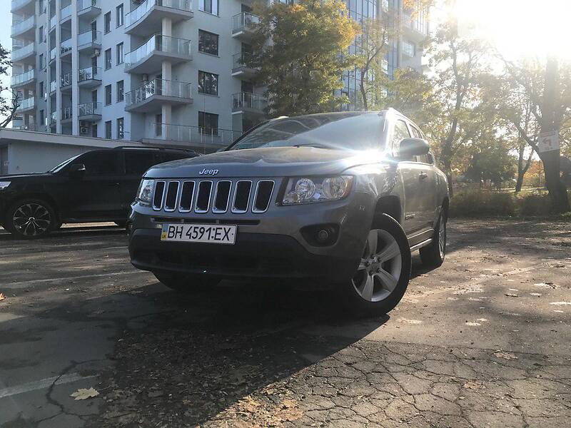 Позашляховик / Кросовер Jeep Compass 2012 в Одесі