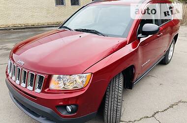Позашляховик / Кросовер Jeep Compass 2013 в 