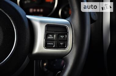 Позашляховик / Кросовер Jeep Compass 2015 в 