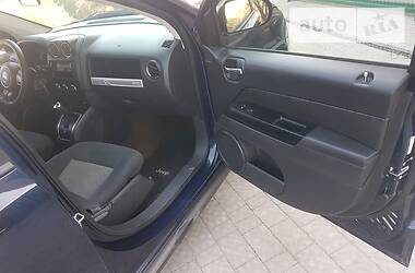 Позашляховик / Кросовер Jeep Compass 2014 в 