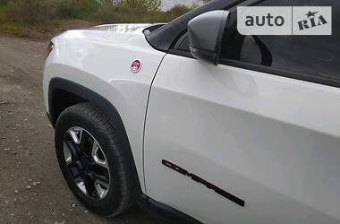 Позашляховик / Кросовер Jeep Compass 2018 в 