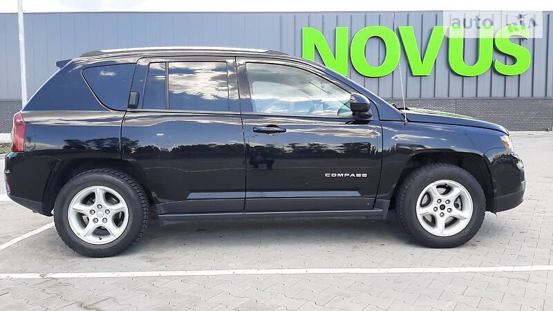 Позашляховик / Кросовер Jeep Compass 2015 в Києві