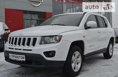 Внедорожник / Кроссовер Jeep Compass 2016 в Чернигове