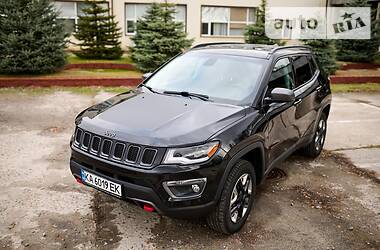 Внедорожник / Кроссовер Jeep Compass 2017 в Киеве