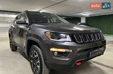 Внедорожник / Кроссовер Jeep Compass 2020 в Киеве
