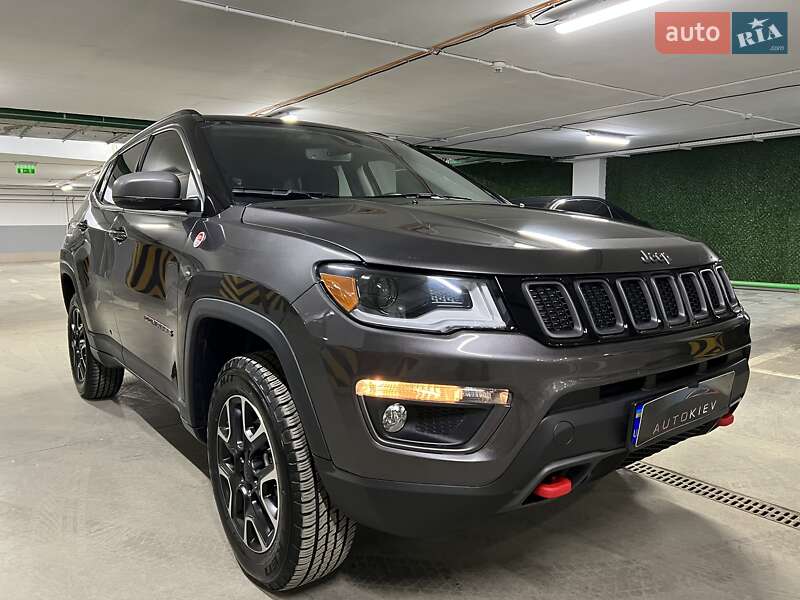 Внедорожник / Кроссовер Jeep Compass 2020 в Киеве