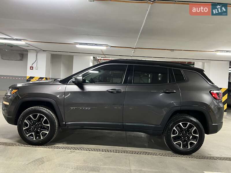 Внедорожник / Кроссовер Jeep Compass 2020 в Киеве