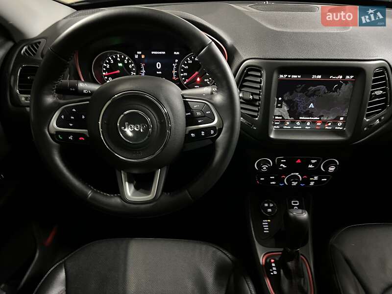 Внедорожник / Кроссовер Jeep Compass 2020 в Киеве