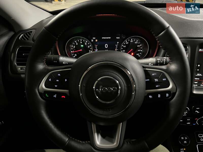 Внедорожник / Кроссовер Jeep Compass 2020 в Киеве