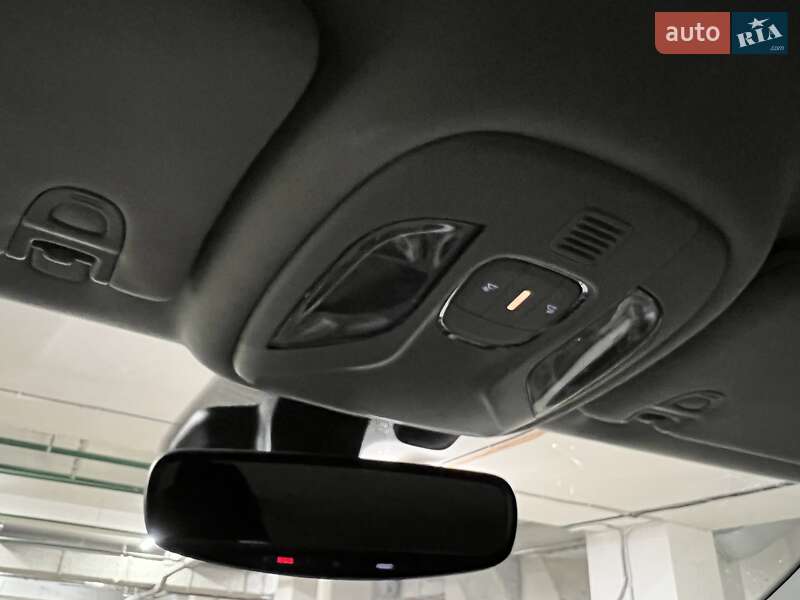 Внедорожник / Кроссовер Jeep Compass 2020 в Киеве
