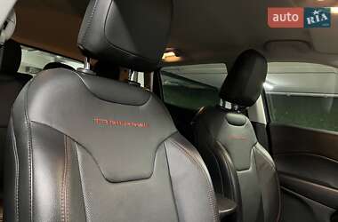 Внедорожник / Кроссовер Jeep Compass 2020 в Киеве