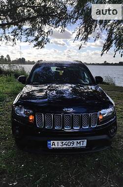 Внедорожник / Кроссовер Jeep Compass 2016 в Барышевке