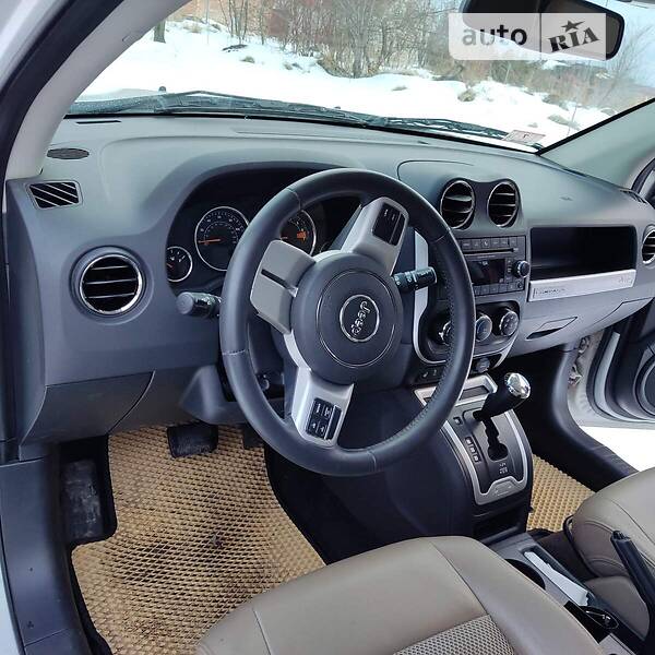 Внедорожник / Кроссовер Jeep Compass 2015 в Львове