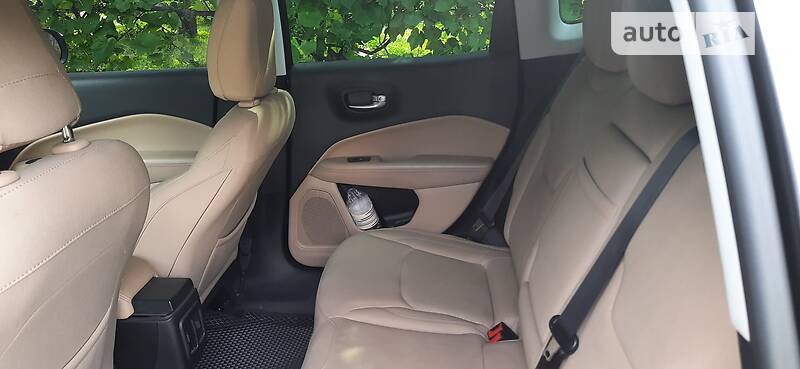 Позашляховик / Кросовер Jeep Compass 2018 в Черкасах фото 5 Позашляховик / Кросовер Jeep Compass 2018 в Черкасах